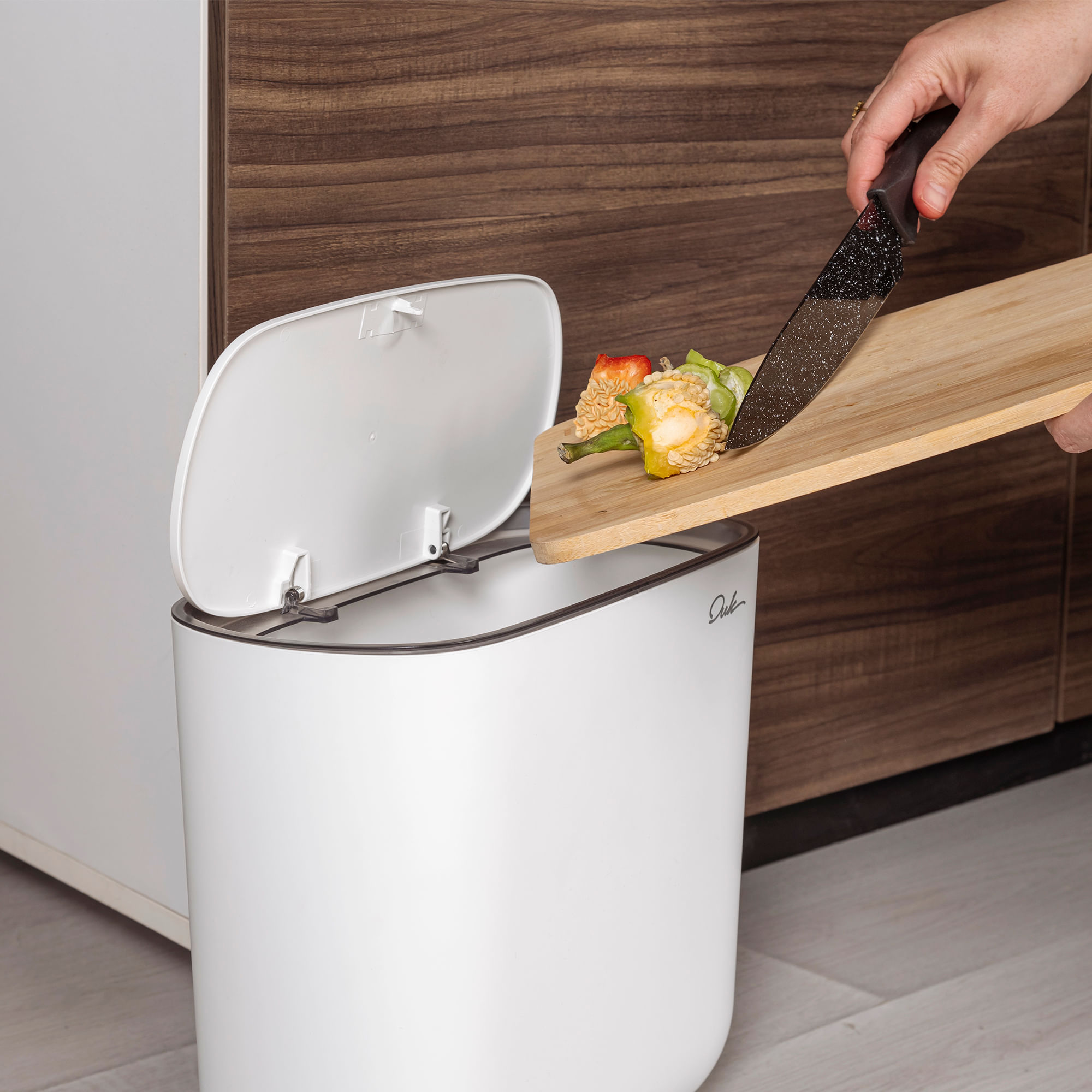 CESTO TAPA PUSH 9 LITROS BLANCO - Imagen 4