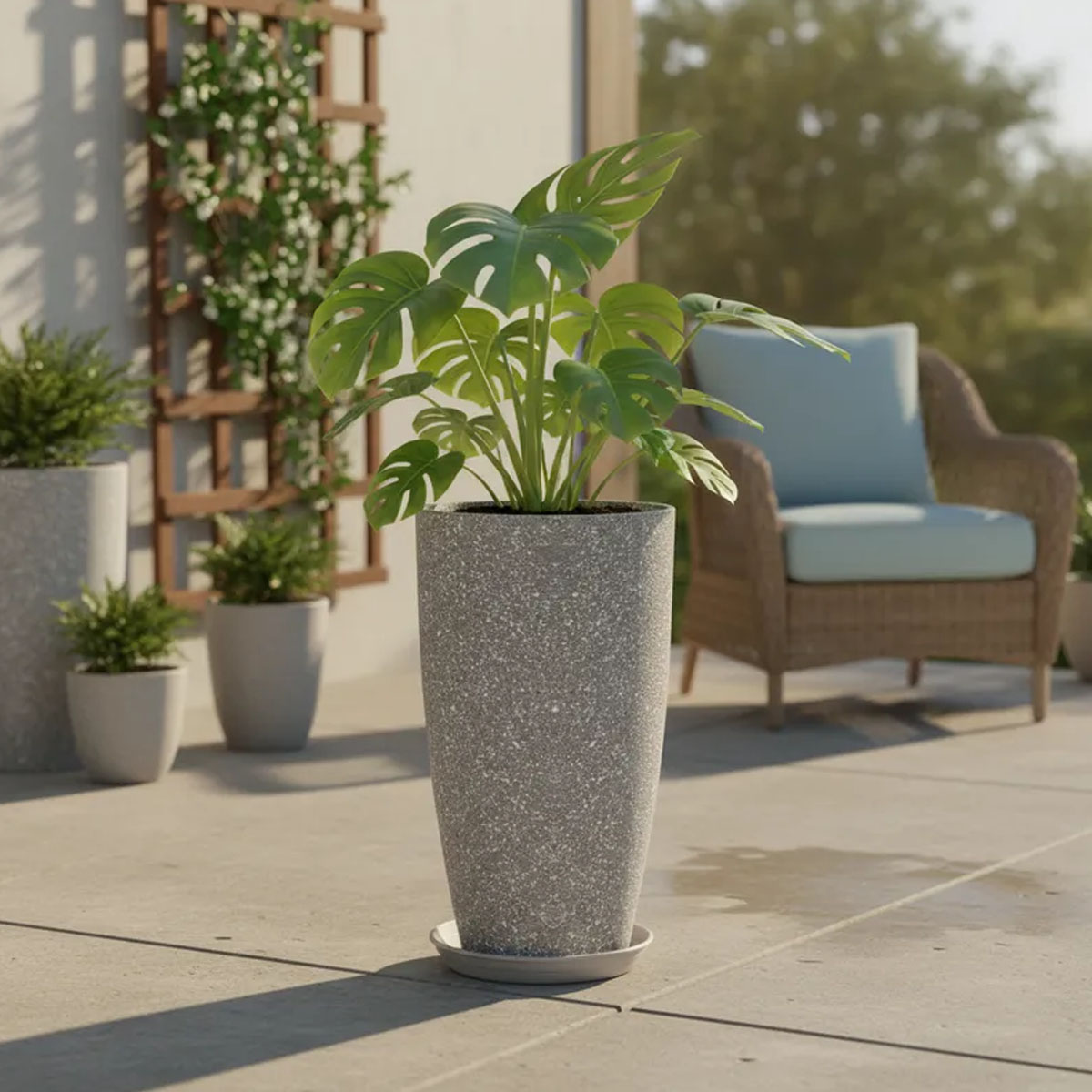 MACETA DE FIBRA SIMIL GRANITO CONICA 54CM ALTO X 30CM DIAMETRO