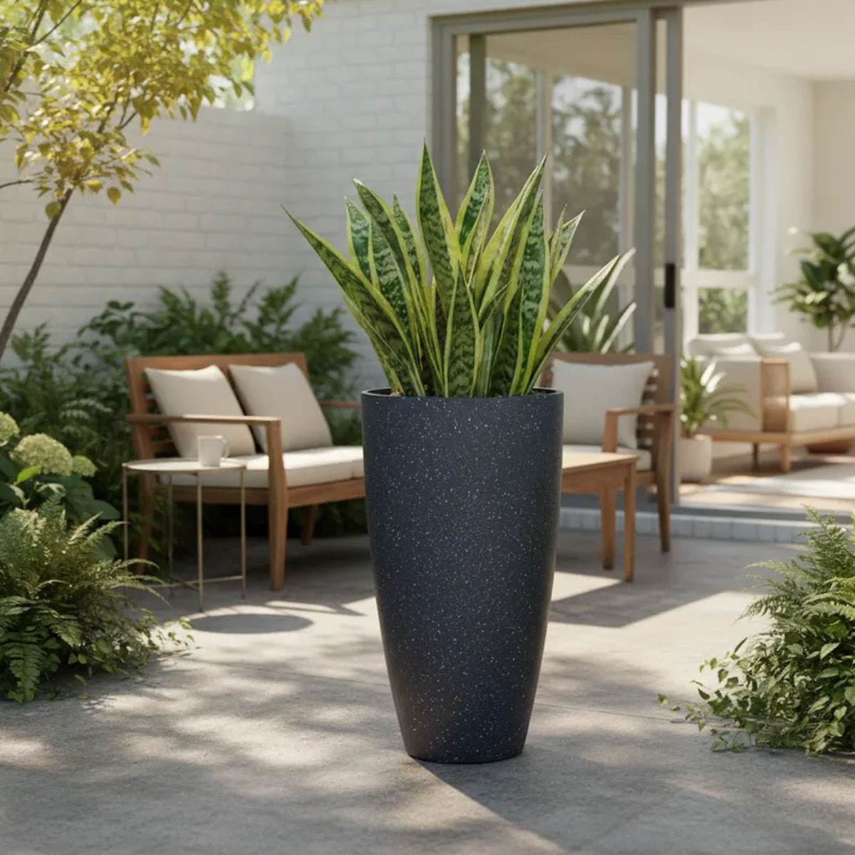 MACETA DE FIBRA PIEDRA GRIS CONICA 54CM ALTO X 30CM DIAMETRO - Imagen 3