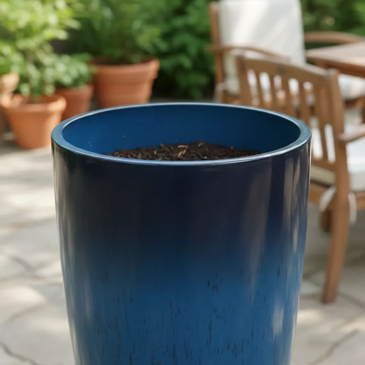 MACETA DE FIBRA AZUL CONICA 54CM DE ALTO X 30CM DE DIAMETRO - Imagen 4